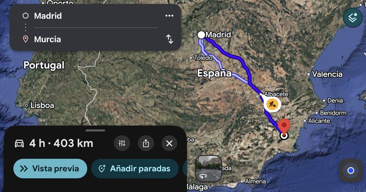 Captura de Google Maps con la ruta en coche de Madrid a Murcia marcada en azul, indicando 4 horas y 403 kilómetros